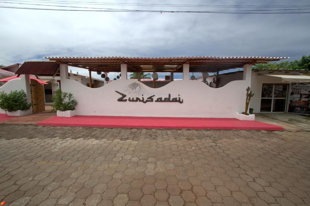 Zurisadai Ξενοδοχείο Puerto Ayora  Εξωτερικό φωτογραφία