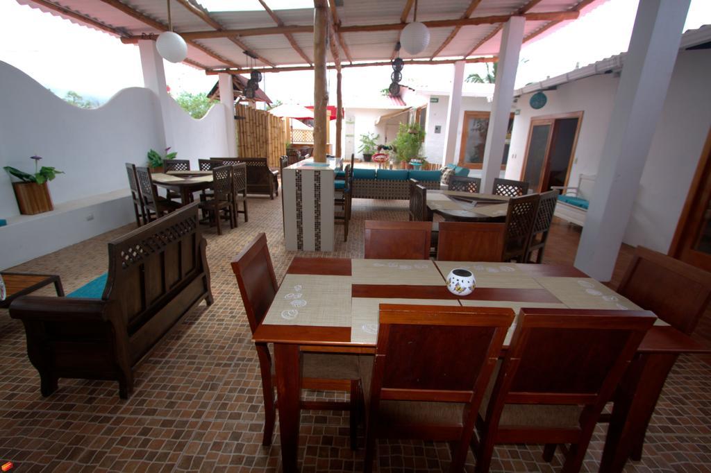 Zurisadai Ξενοδοχείο Puerto Ayora  Εξωτερικό φωτογραφία