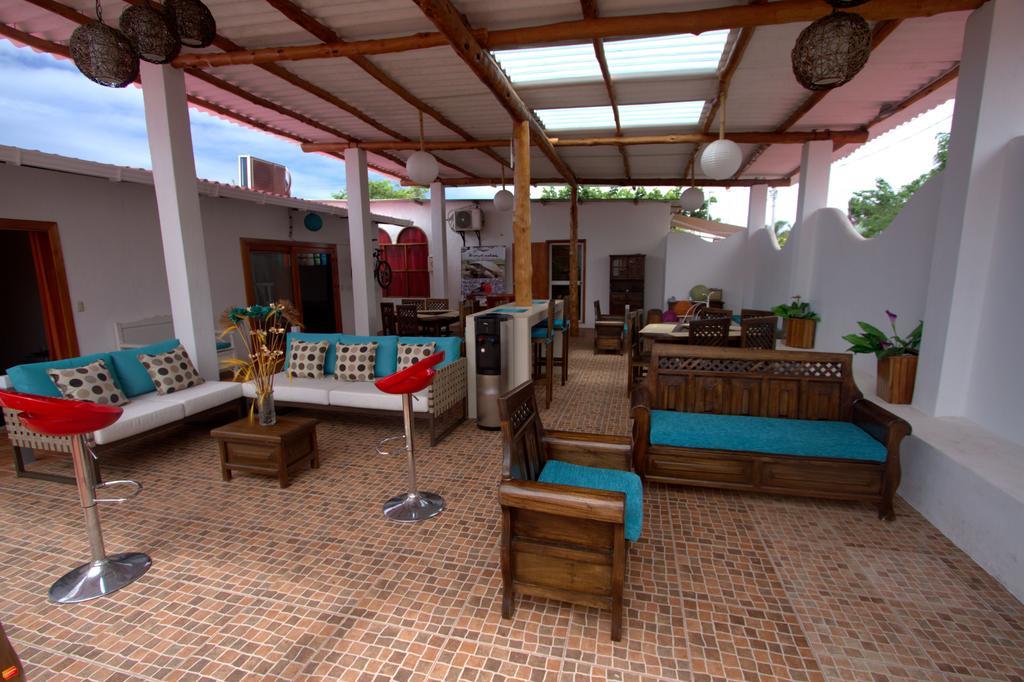 Zurisadai Ξενοδοχείο Puerto Ayora  Εξωτερικό φωτογραφία