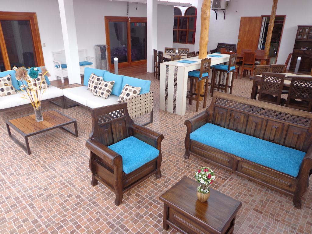 Zurisadai Ξενοδοχείο Puerto Ayora  Εξωτερικό φωτογραφία