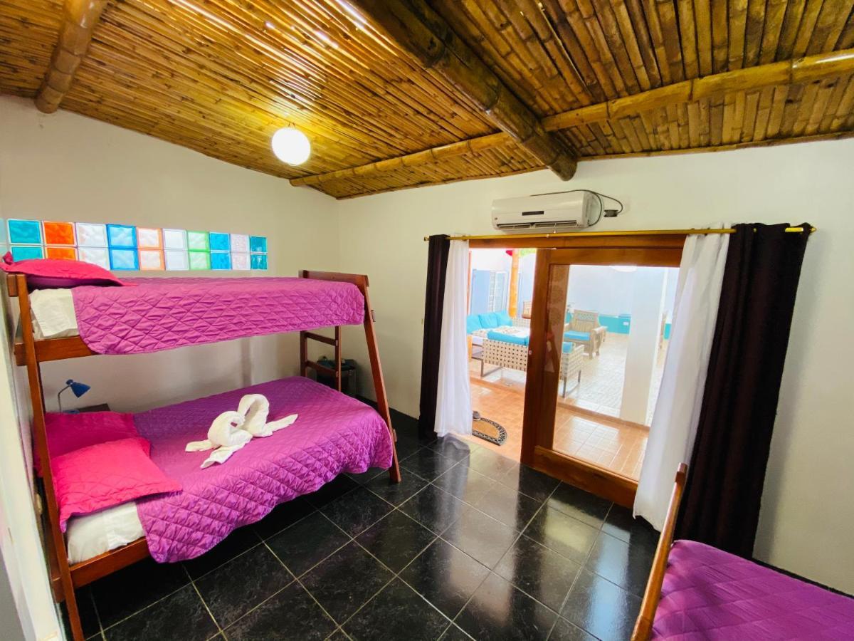 Zurisadai Ξενοδοχείο Puerto Ayora  Εξωτερικό φωτογραφία